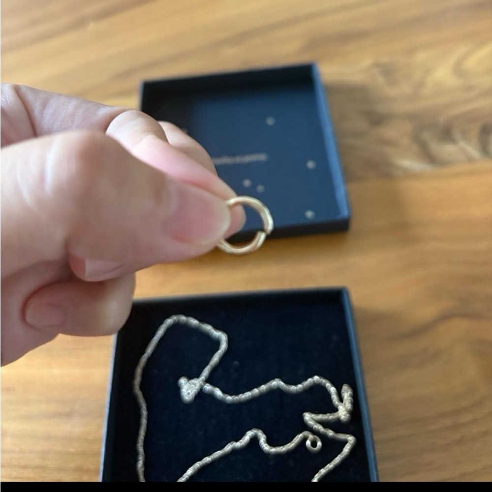 BROKEN catbird charm necklace - Picture 3 of 3